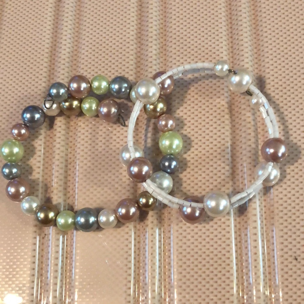 🏵Pastel handmade beaded bracelets (glass beads)